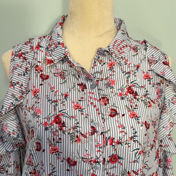 Aina be peek a boo shoulder floral blouse Size M - Picture 2 of 6